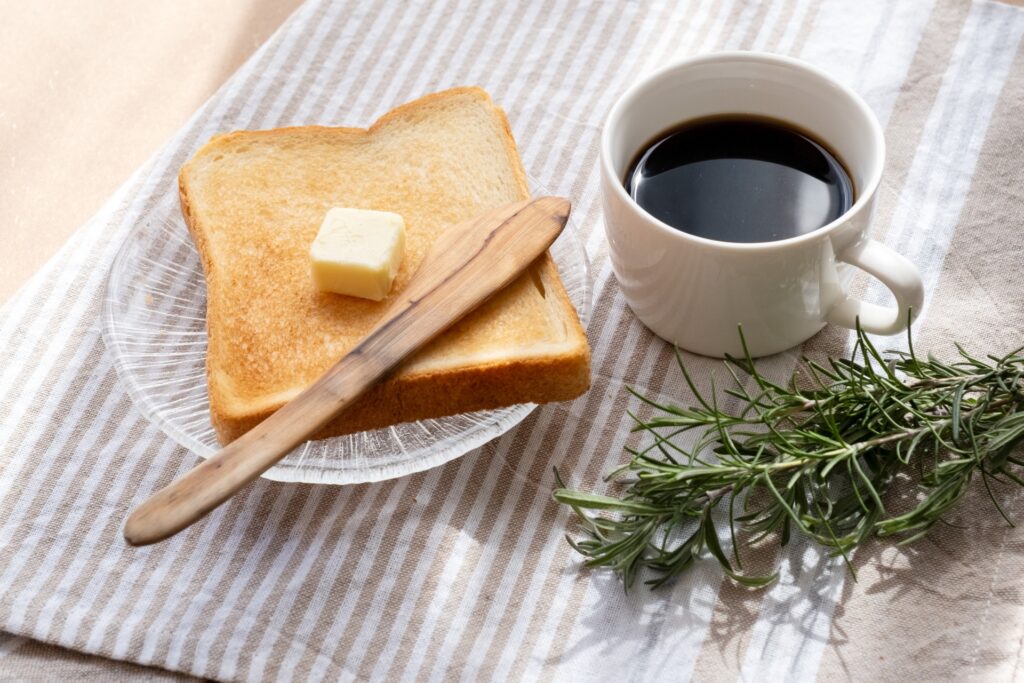 バターが乗ったパン